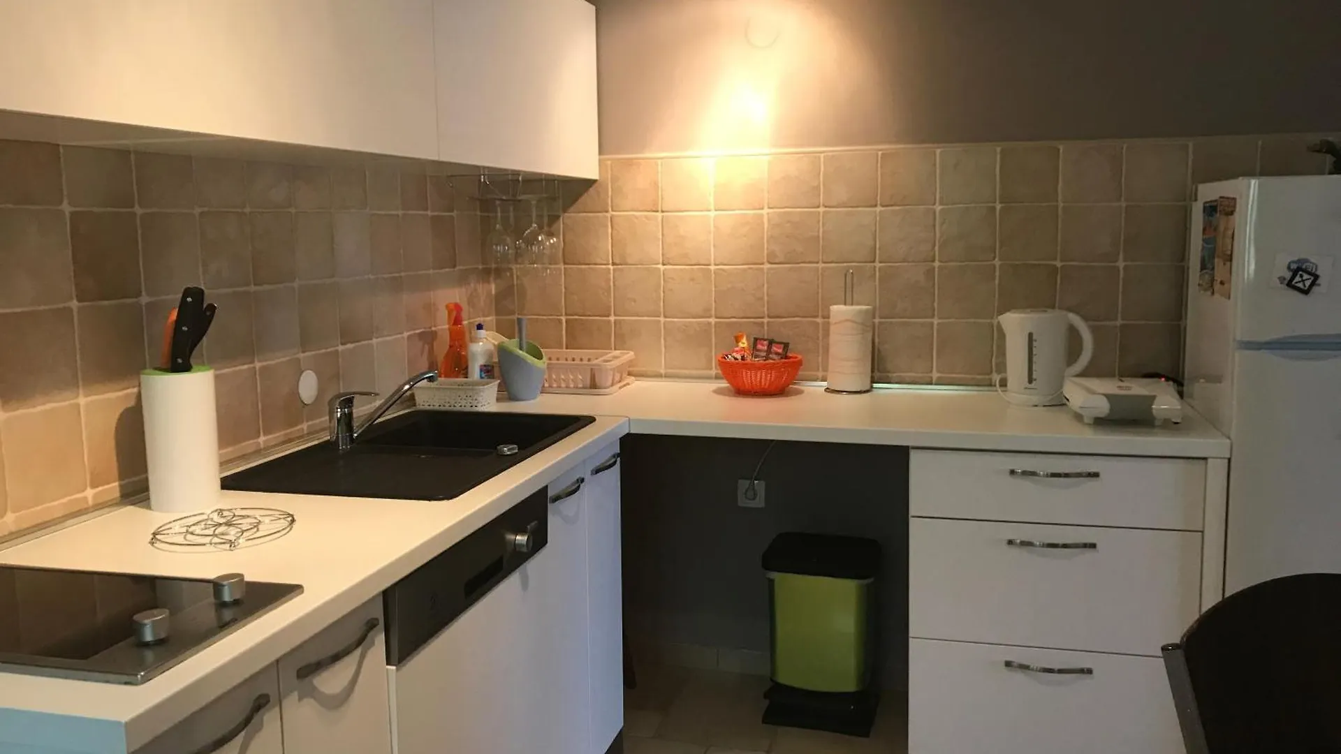 ביבינייה Strandnahes Haus Lolinka Mit Schattiger Terrasse קרואטיה